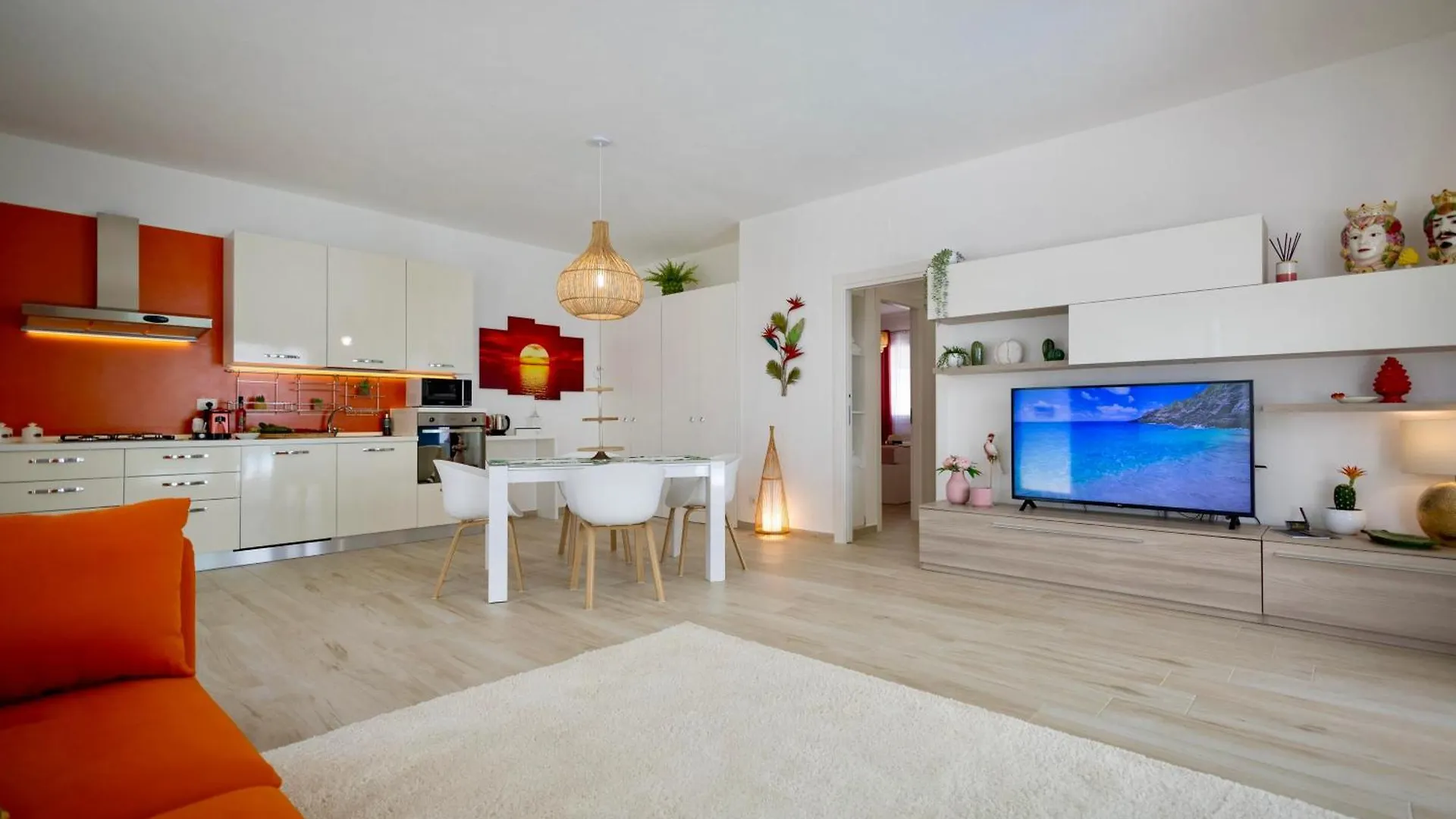 Golden Holiday 2 Ville Con Piscine Indipendenti E Separate Terrasini 0*,